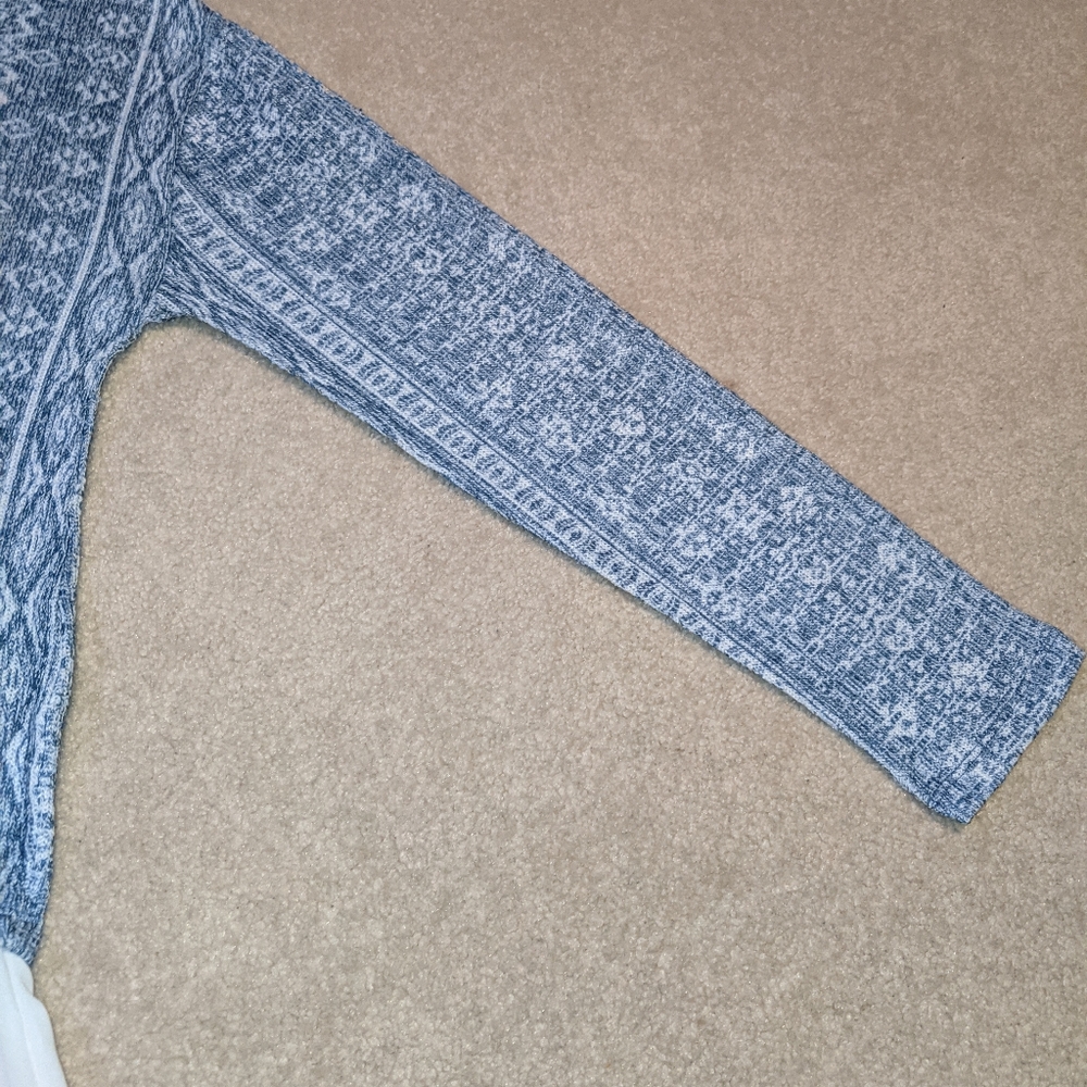 Kiara blue & white long sleeve top - Picture 10 of 15